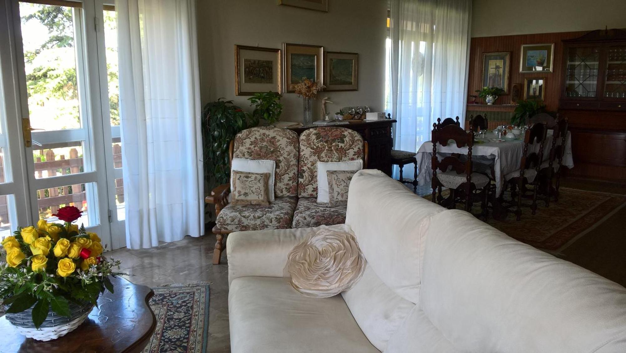 B&B Il Glicine Bedizzole Exterior photo