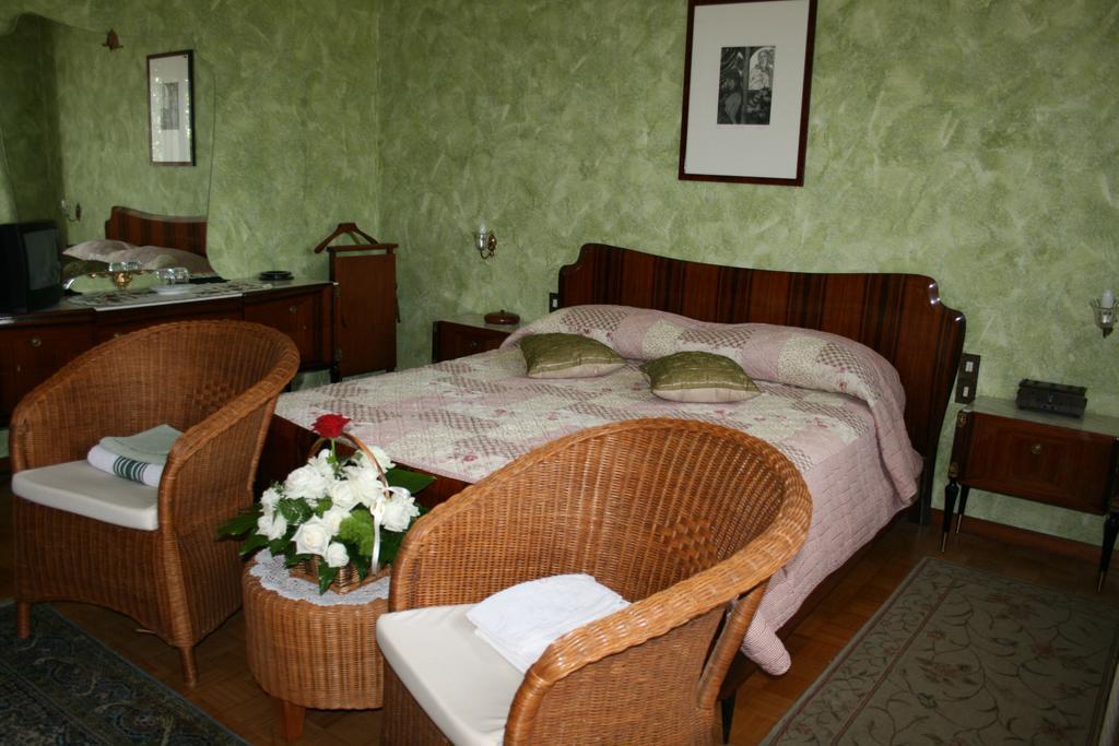 B&B Il Glicine Bedizzole Exterior photo